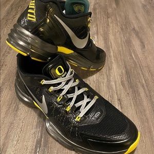 Sample Oregon trainers